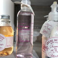 Savon douche à la rose